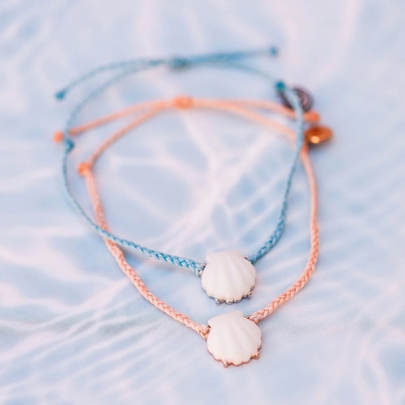 Pura Vida Grande Shell Charm Bracelet NWT! - Picture 4 of 4